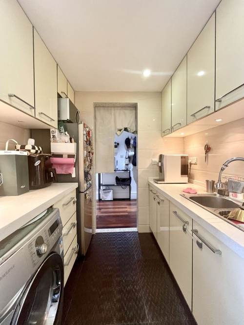 Housing image — Kitchen