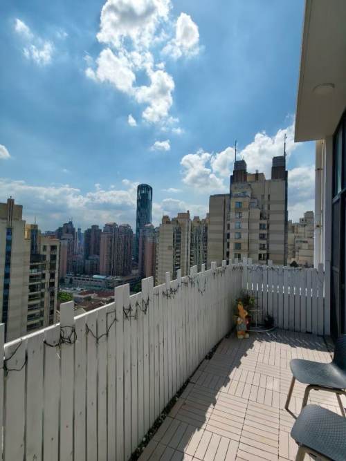 Housing image — Balcony