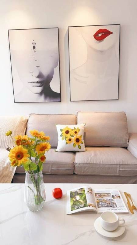 Housing image — Living Room