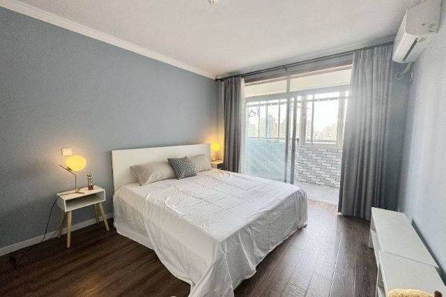 2BR Apartment near Dapuqiao Metro (L4)