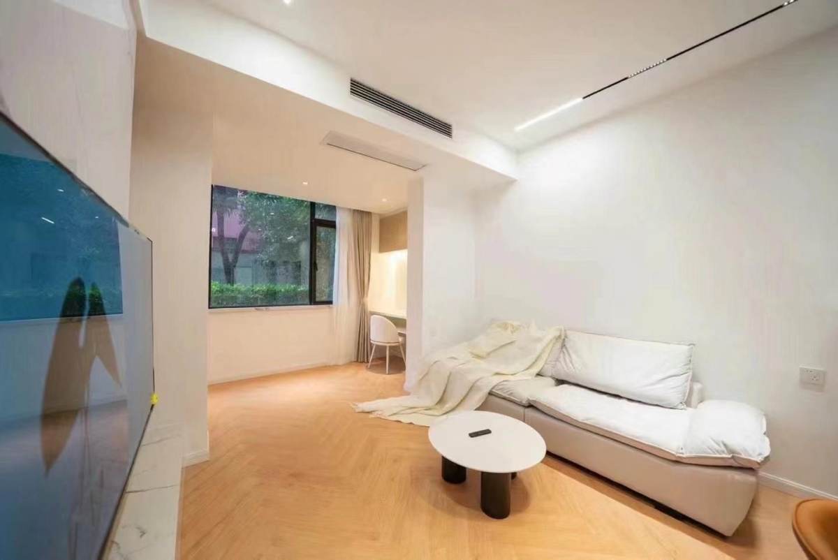 Housing image — Living Room
