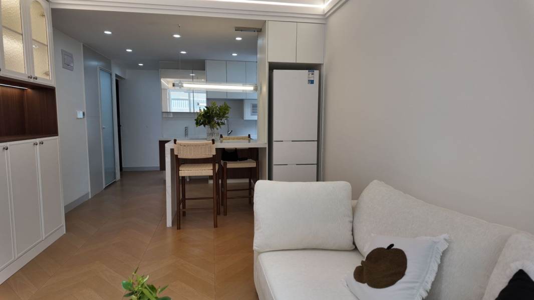 Housing image — Living Room
