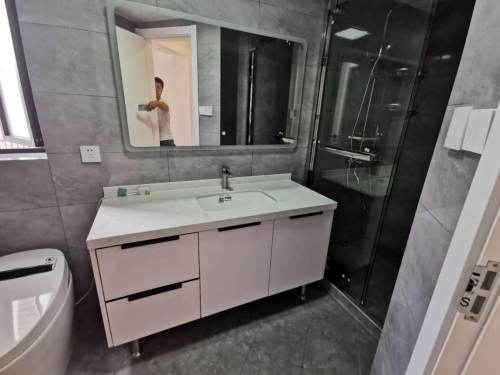Housing image — Bathroom