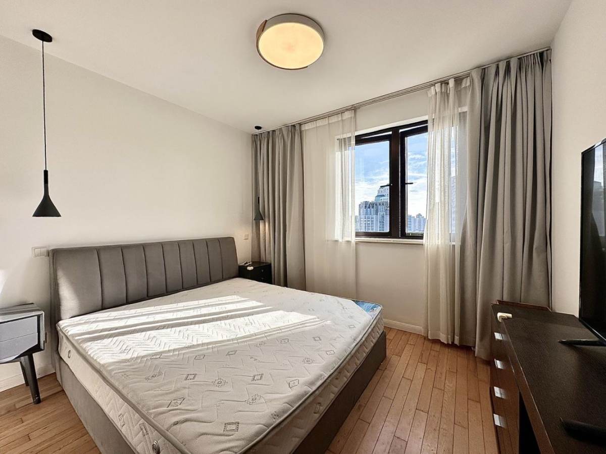 Housing image — Bedroom