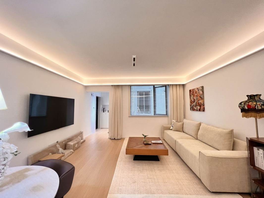 Housing image — Living Room