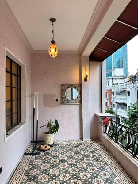 Housing image — Balcony