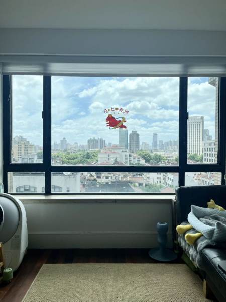 Housing image — Living Room
