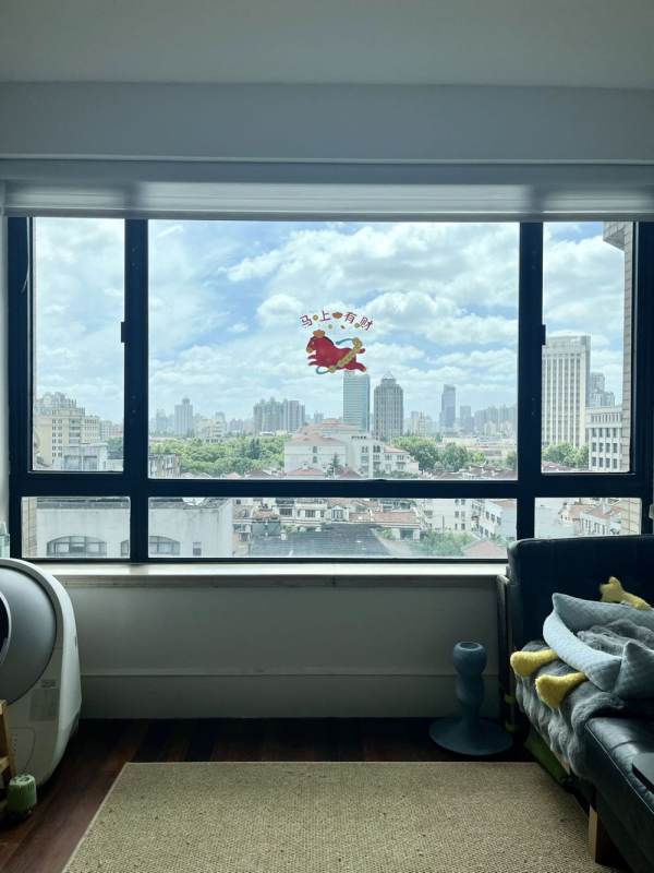 Housing image — Living Room