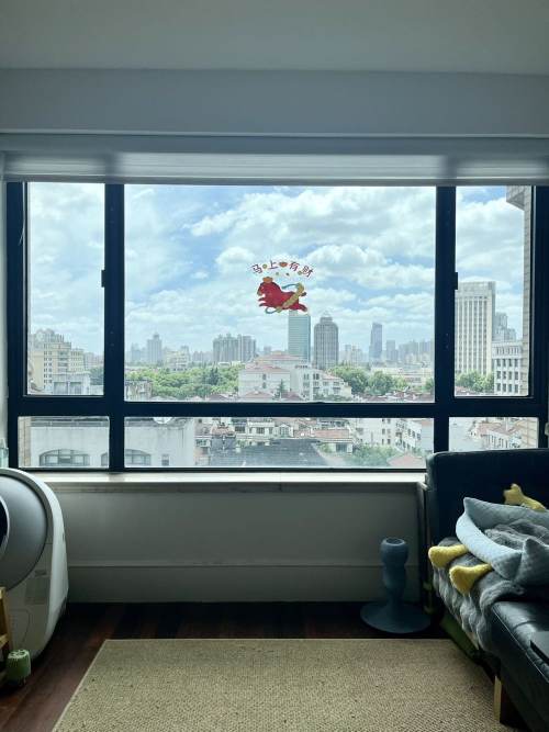 Housing image — Living Room