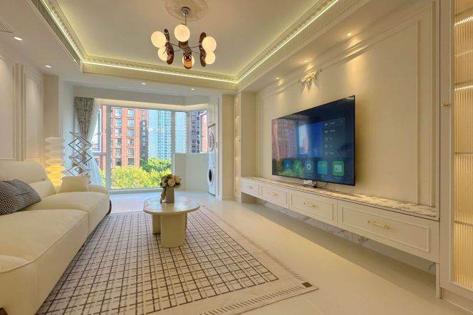 2BR Apartment near Yuanshen Sports Center Metro with Floor-to-Ceiling Windows (L6)