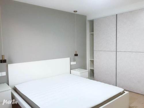 Housing image — Bedroom