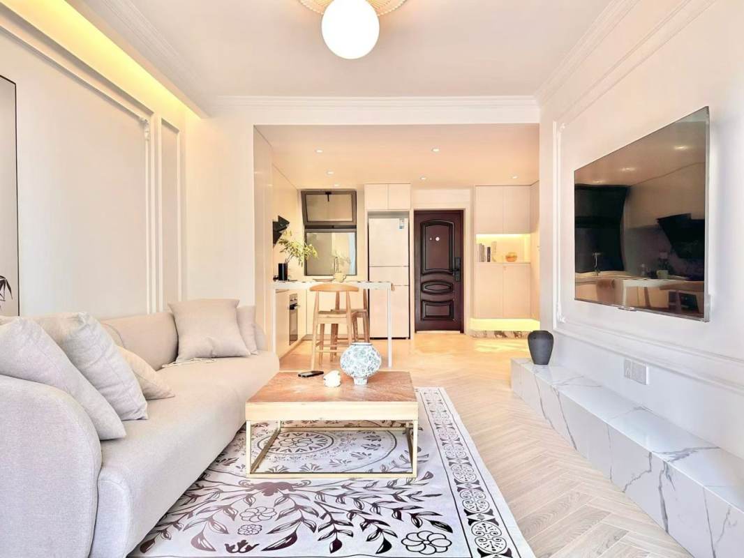Housing image — Living Room