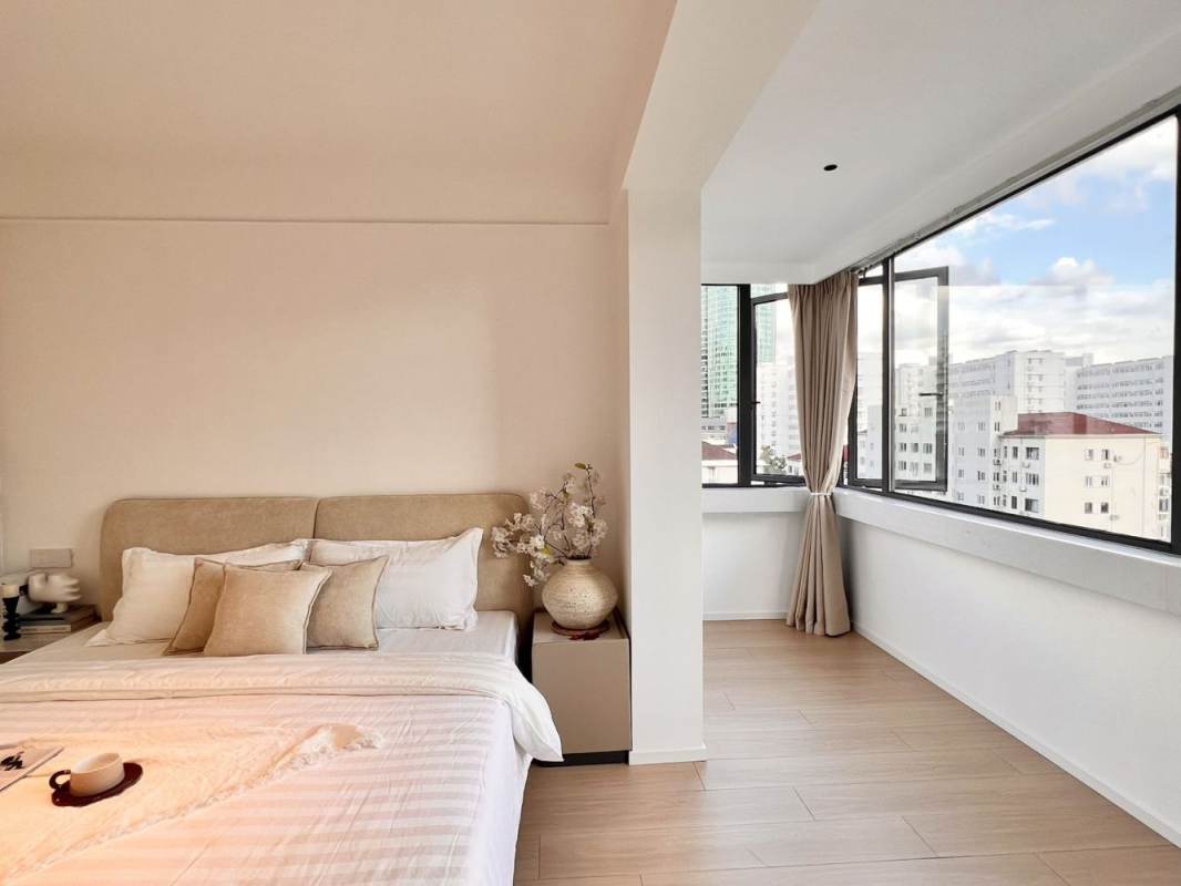 Housing image — Bedroom