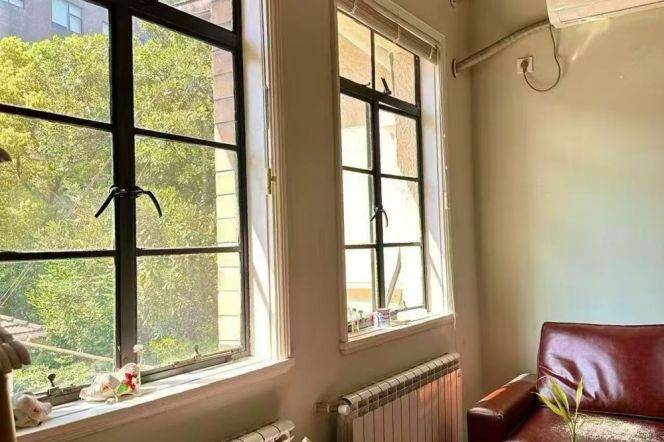 1BR Lane House in Old Xuhui
