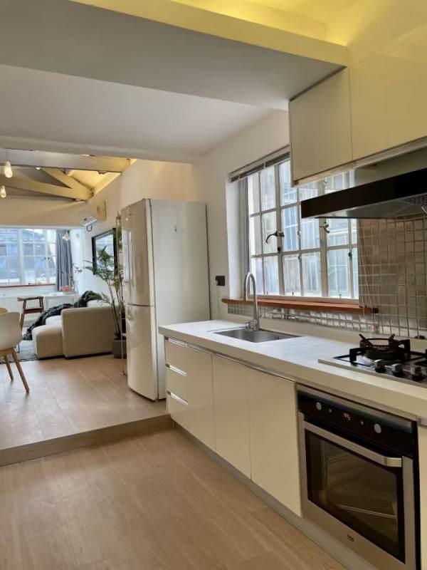 Housing image — Kitchen