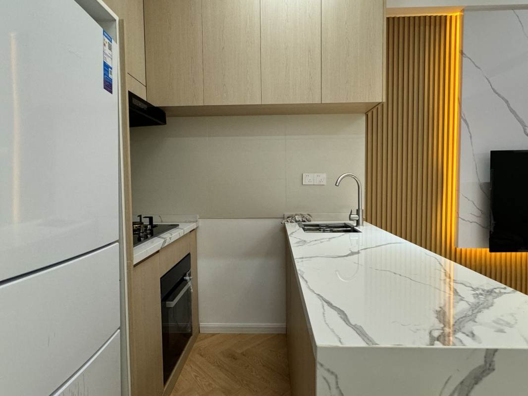 Housing image — Kitchen