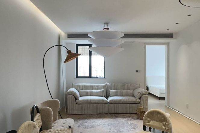2BR Apartment near Grand Gateway