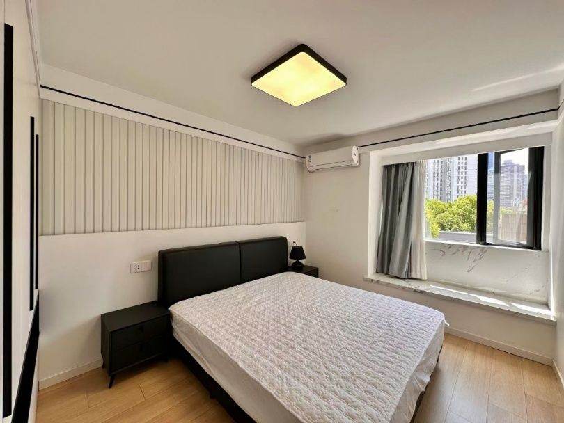 Housing image — Bedroom