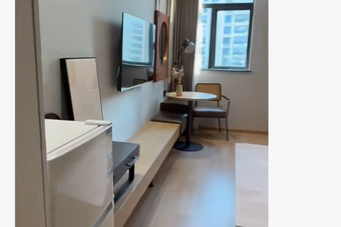 1BR Serviced Apartment near Century Park
