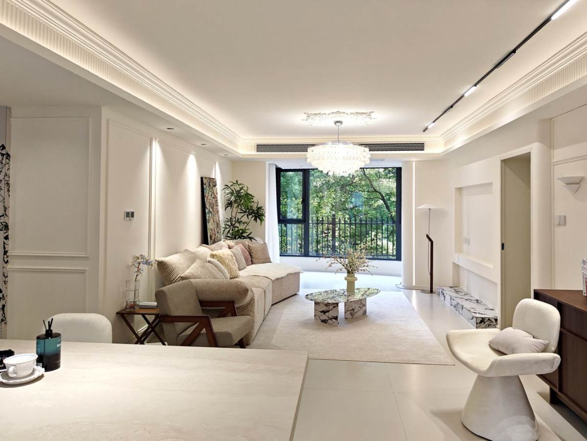 Housing image — Living Room