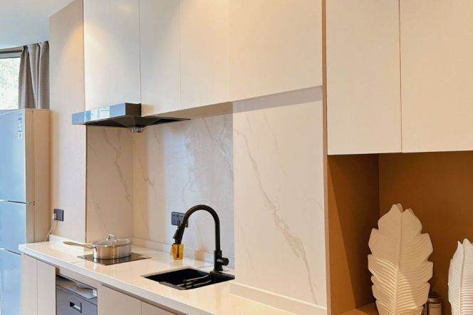 Short-Term 1BR Serviced Apartment in Gubei