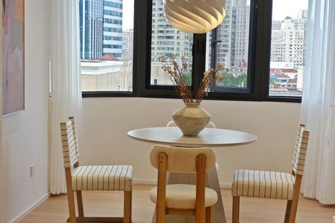 2BR Apartment near Zhongshan Park (L2/L11)