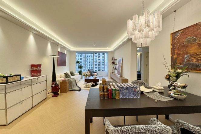 3BR Apartment at Da'an Garden (L13/L14)