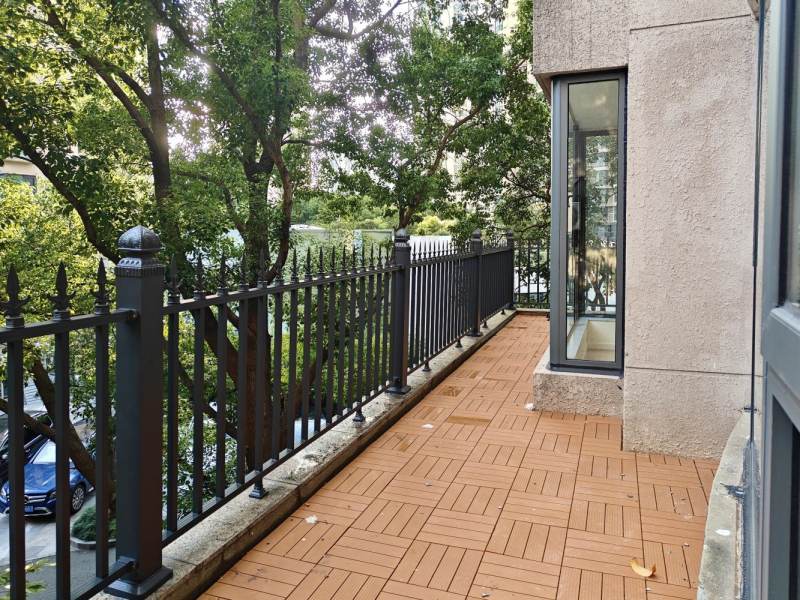 Housing image — Terrace