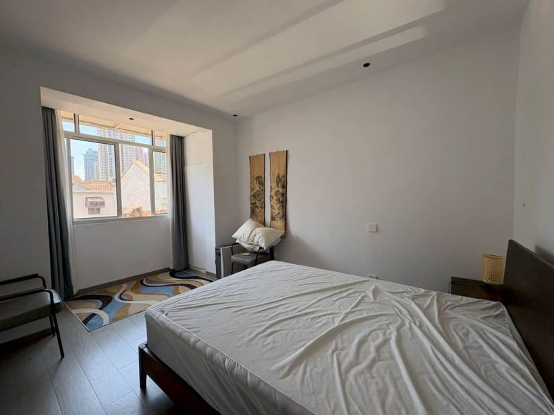 Housing image — Bedroom