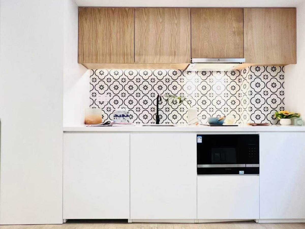 Housing image — Kitchen