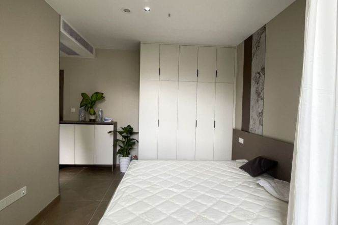 1BR Apartment near West Yan'An Rd Metro