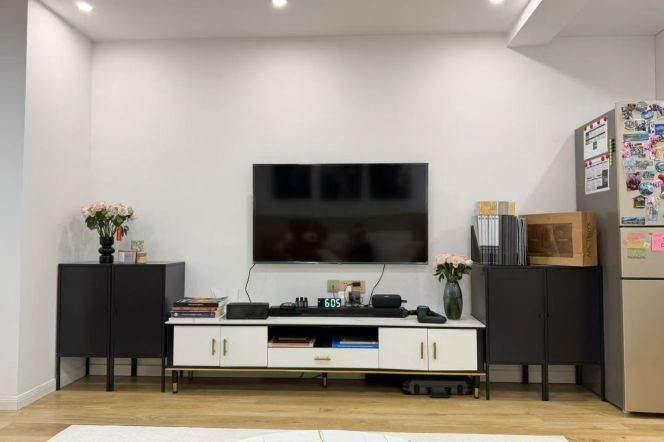 1BR Apartment near Jiashan Rd Metro (L9/L12)