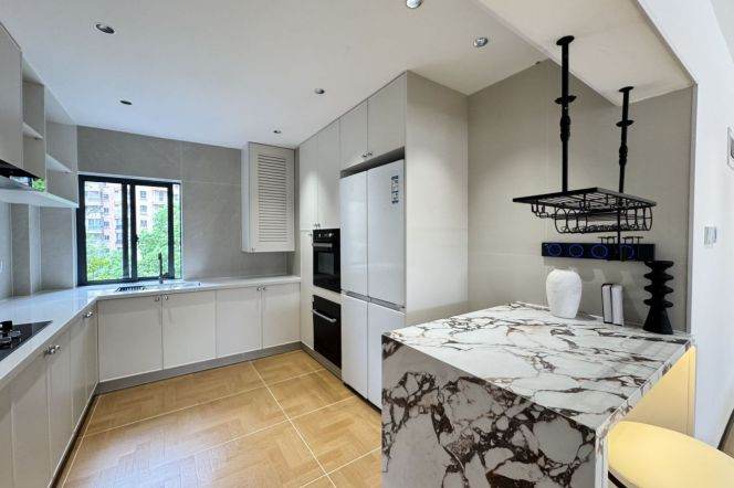 3BR Apartment near Lantian Road Metro