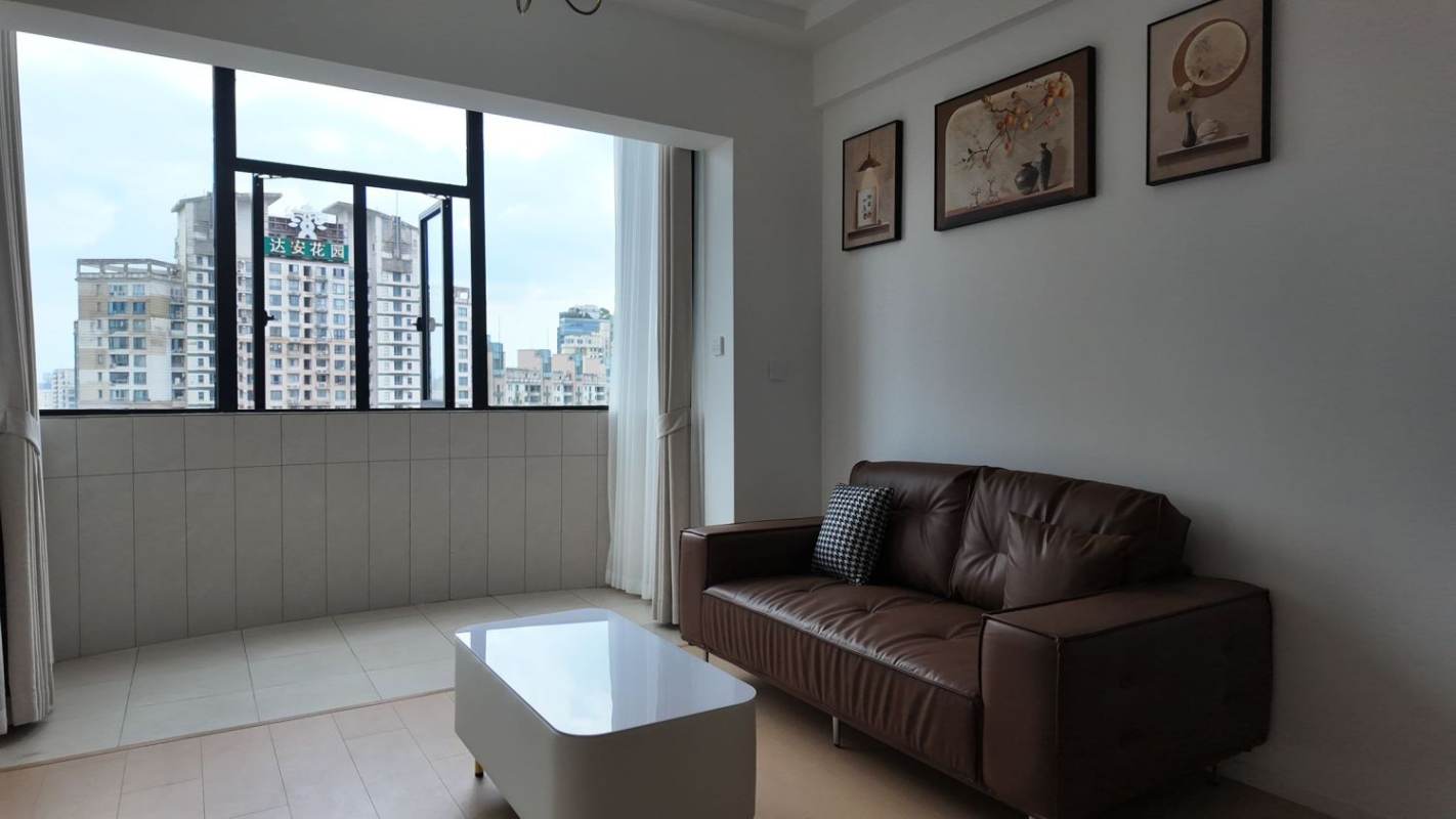 Housing image — Living Room