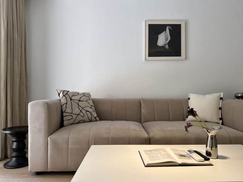 Housing image — Living Room