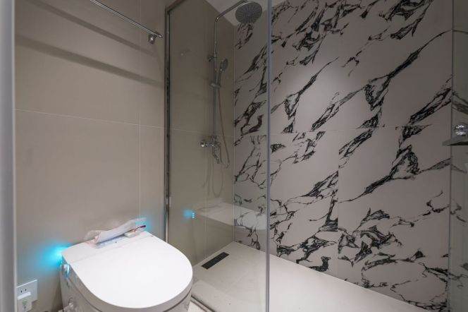 Spacious 1BR Apartment in Old Xuhui (L1/L10)