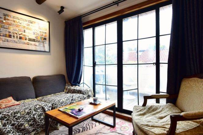 2BR Lane House in Old Xuhui