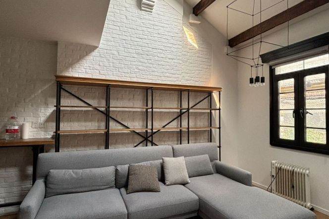 2BR Apartment near Xintiandi (L1/L10/L13/L14)