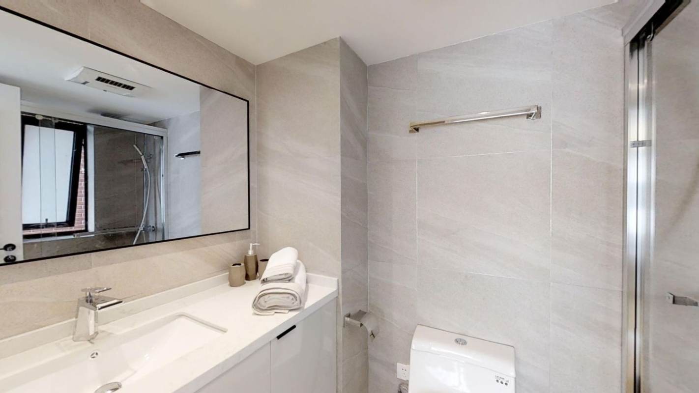 Housing image — Bathroom