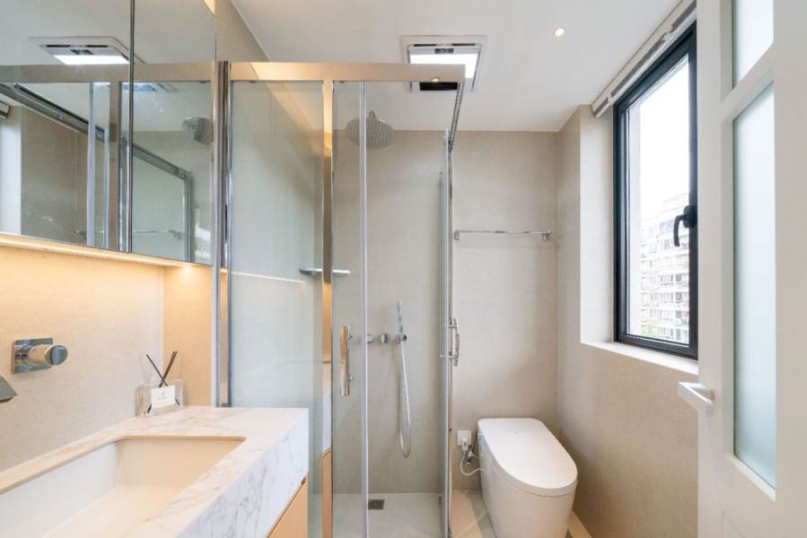 Housing image — Bathroom
