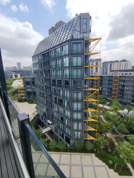 Housing image — Building Exterior