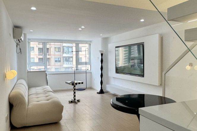 2BR Apartment near Changping Rd Metro