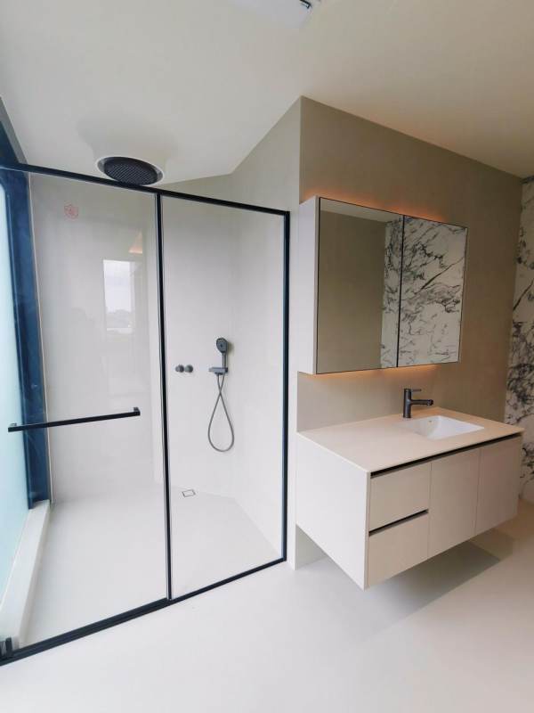Housing image — Bathroom
