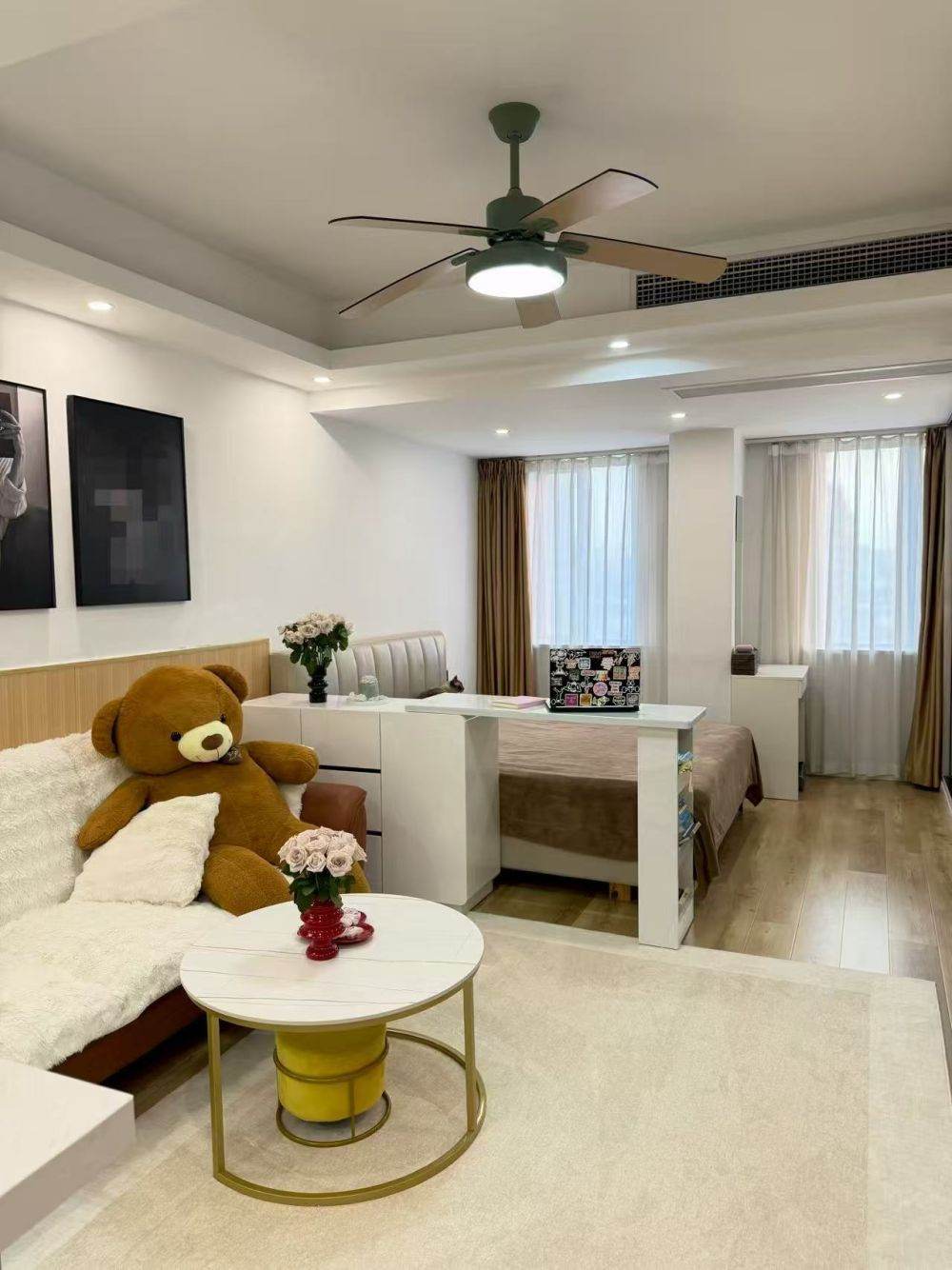 Housing image — Living Room