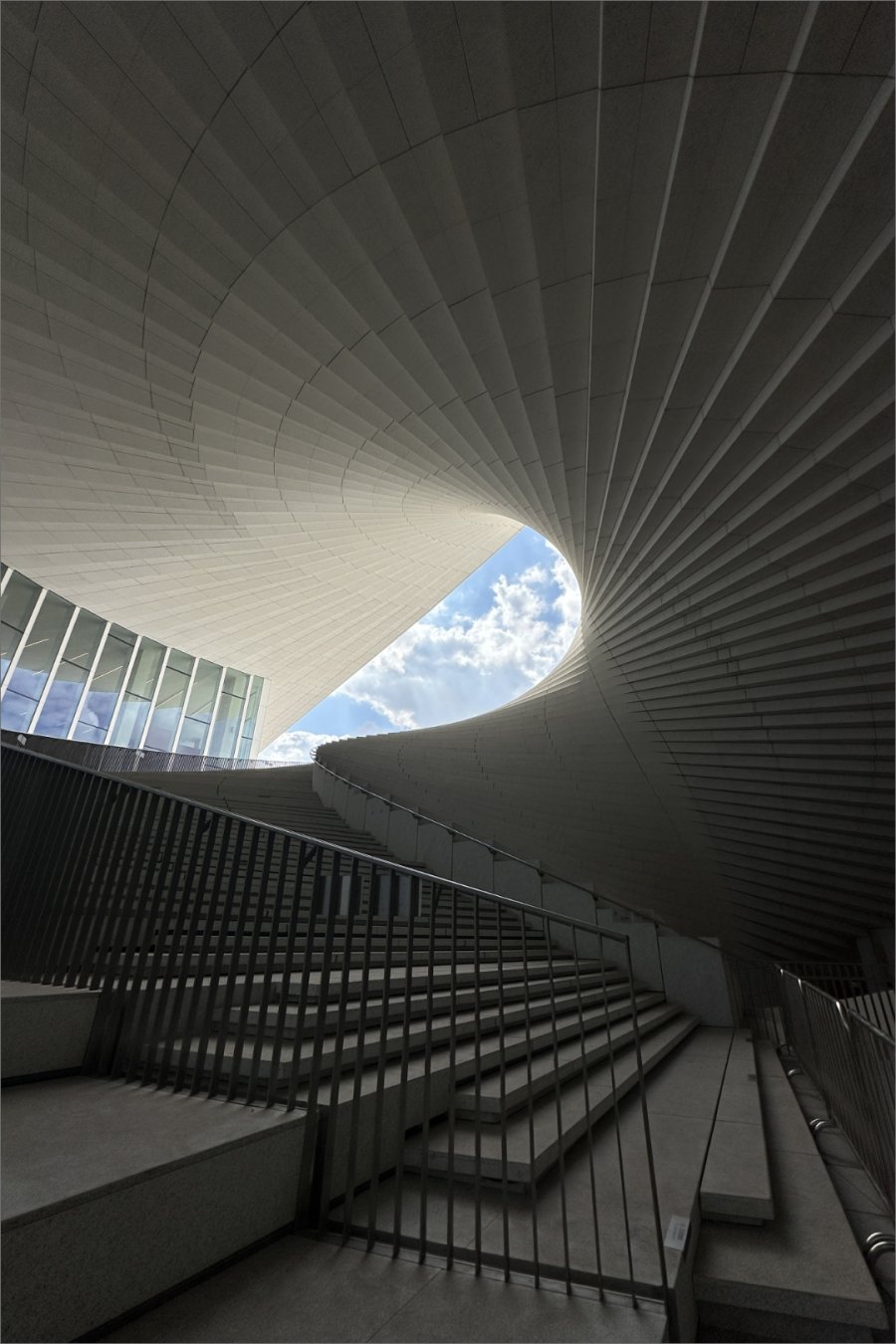 Shanghai Grand Opera House Opens This October: What You Need to Know