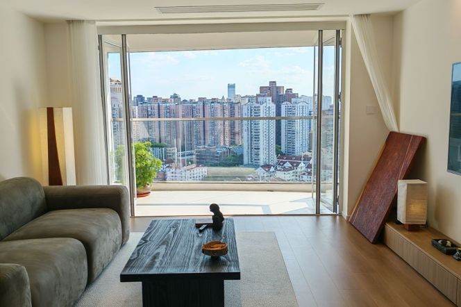 High-Floor 3BR Apartment in Jing'an with Floor-to-Ceiling Windows (L7)