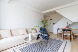 2BR Apartment at Top Of City (L13)