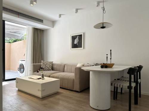 Housing image — Living Room