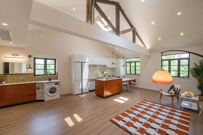 Spacious 1BR Apartment in Old Xuhui (L1/L7)