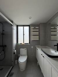 Housing image — Bathroom